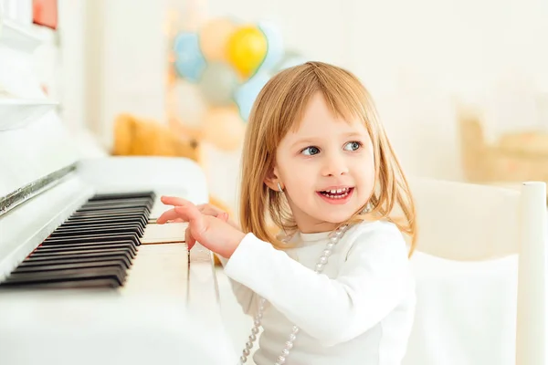 Comment commencer le piano quand on est mineur ?